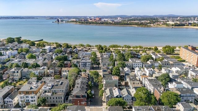 181 I Street, Boston, MA 02127