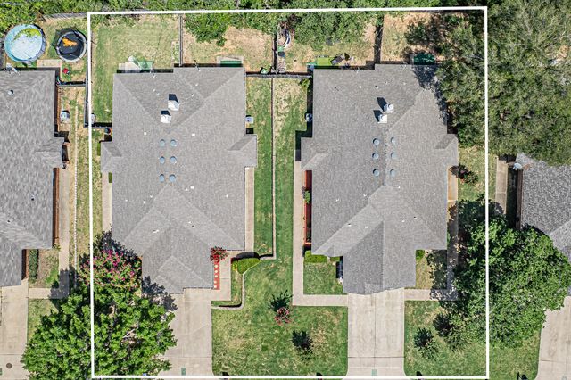 9269 & 9271 Meandering Drive, North Richland Hills, TX 76182