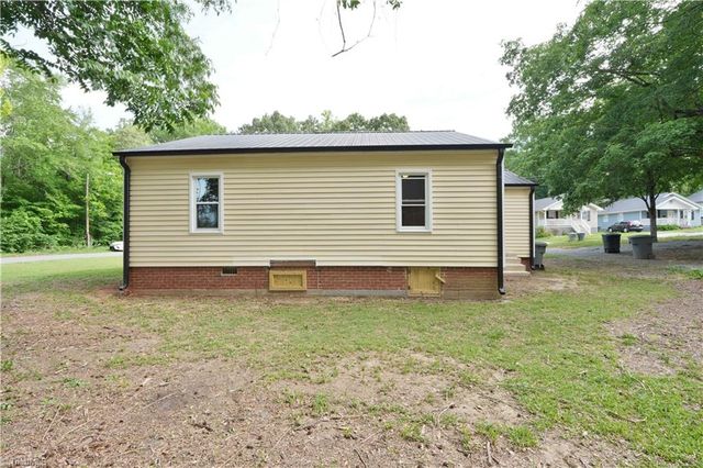 202 Armfield Avenue, Asheboro, NC 27203
