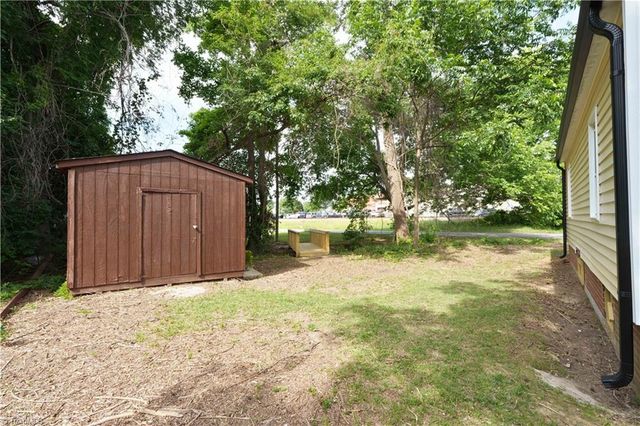 202 Armfield Avenue, Asheboro, NC 27203