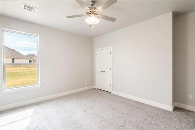 1124 Colonial Avenue, Tuttle, OK 73089