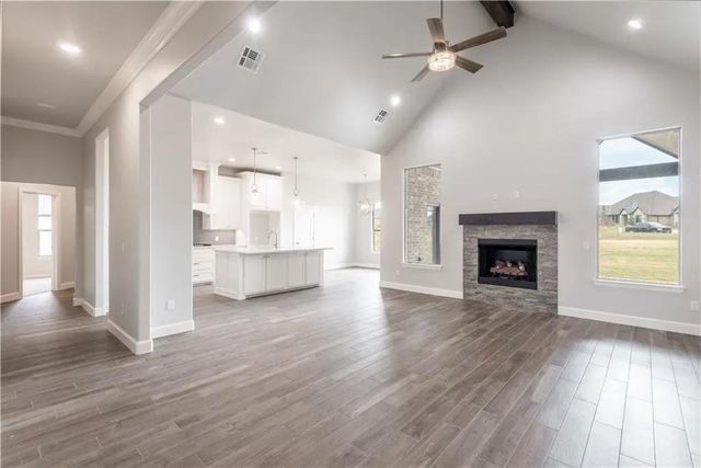 1124 Colonial Avenue, Tuttle, OK 73089