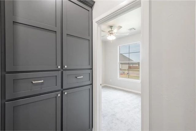 1124 Colonial Avenue, Tuttle, OK 73089