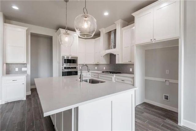 1124 Colonial Avenue, Tuttle, OK 73089