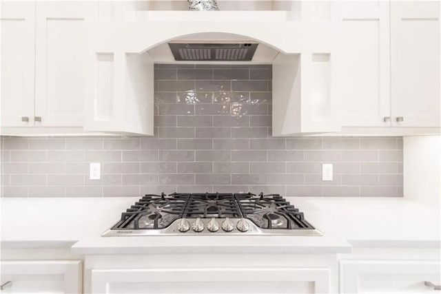 1124 Colonial Avenue, Tuttle, OK 73089