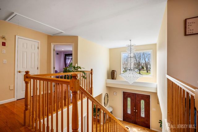 41 Addington Court, East Brunswick, NJ 08816