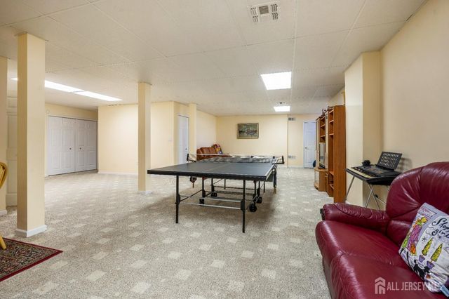 41 Addington Court, East Brunswick, NJ 08816