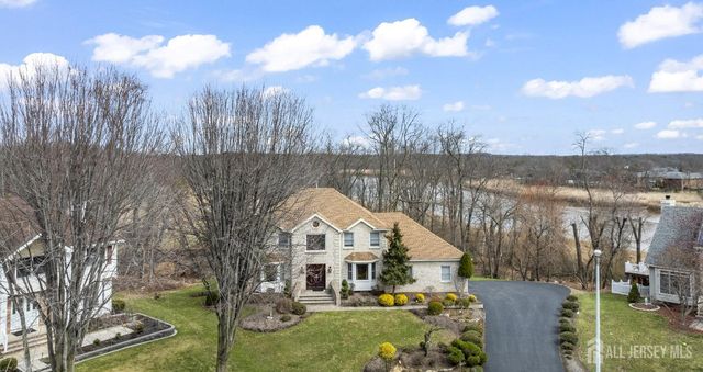 41 Addington Court, East Brunswick, NJ 08816