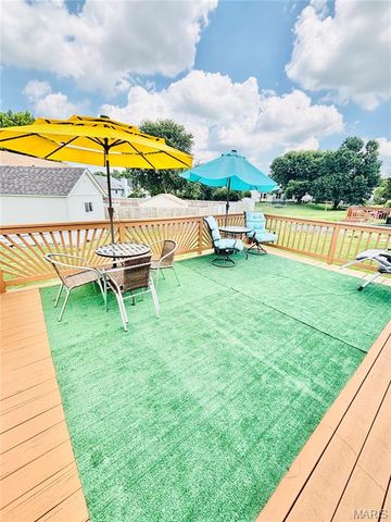 441 Slusser Lane, Florissant, MO 63031