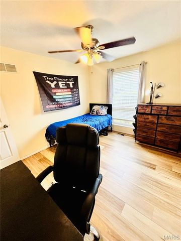 441 Slusser Lane, Florissant, MO 63031