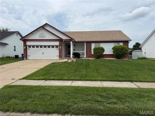 441 Slusser Lane, Florissant, MO 63031