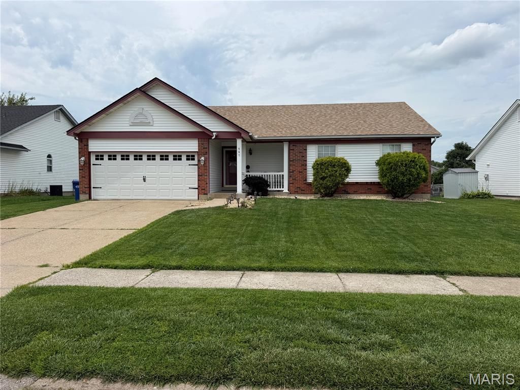 441 Slusser Lane, Florissant, MO 63031