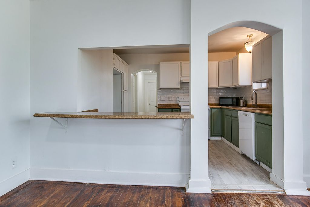 Image 2 of property listing at 1801 Childress Street, San Angelo, TX 76901