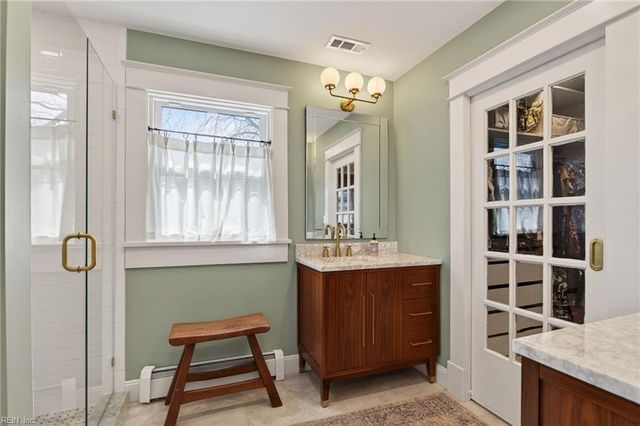 1049 Jamestown CRES, Norfolk, VA 23508