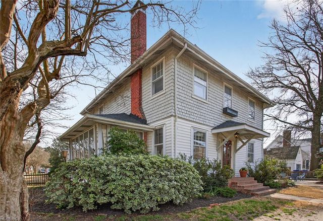 1049 Jamestown CRES, Norfolk, VA 23508