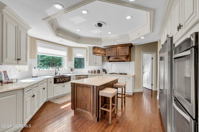 13 Fox Hill Drive, Millstone, NJ 08535
