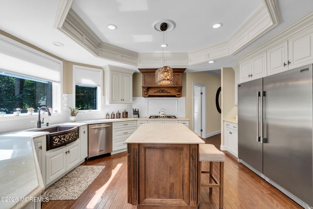 13 Fox Hill Drive, Millstone, NJ 08535