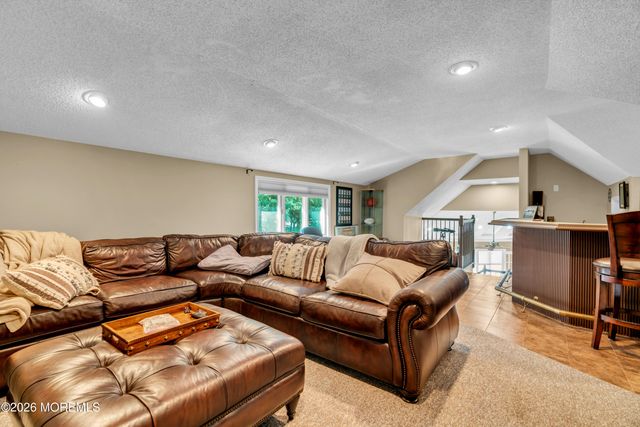 13 Fox Hill Drive, Millstone, NJ 08535