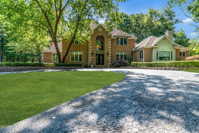 13 Fox Hill Drive, Millstone, NJ 08535