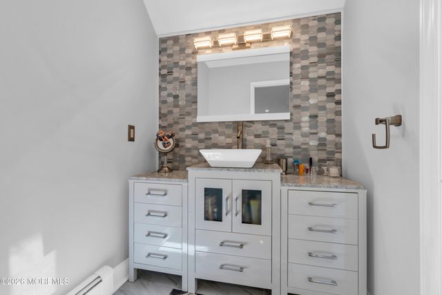 13 Fox Hill Drive, Millstone, NJ 08535