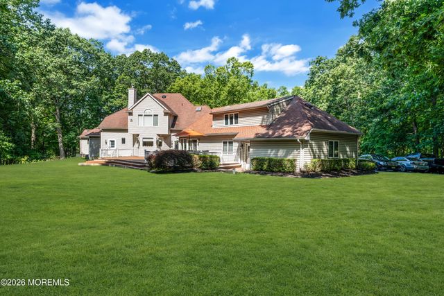 13 Fox Hill Drive, Millstone, NJ 08535