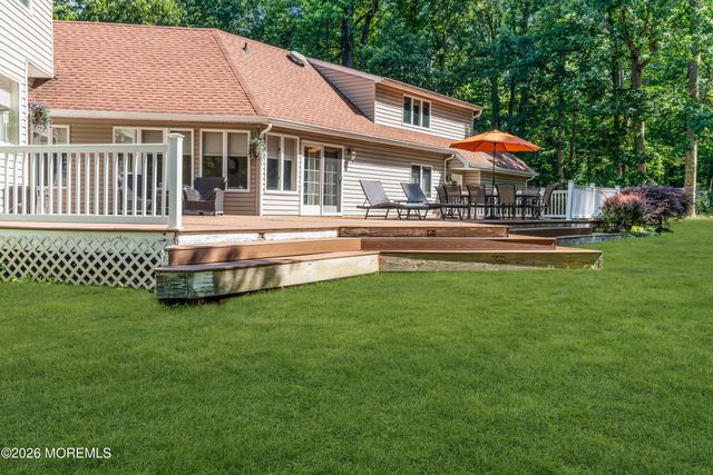 13 Fox Hill Drive, Millstone, NJ 08535