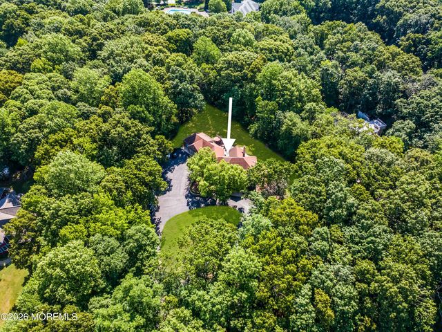 13 Fox Hill Drive, Millstone, NJ 08535