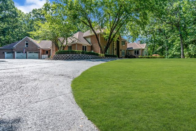 13 Fox Hill Drive, Millstone, NJ 08535