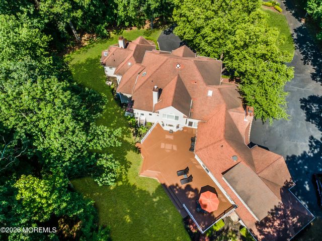 13 Fox Hill Drive, Millstone, NJ 08535