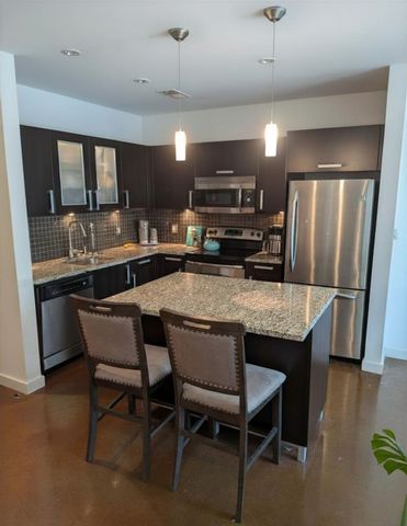 600 12th Ave S Apt 611, Nashville, TN 37203