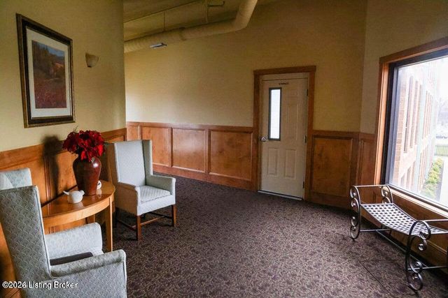 900 S 5th St UNIT 202, Louisville, KY 40203