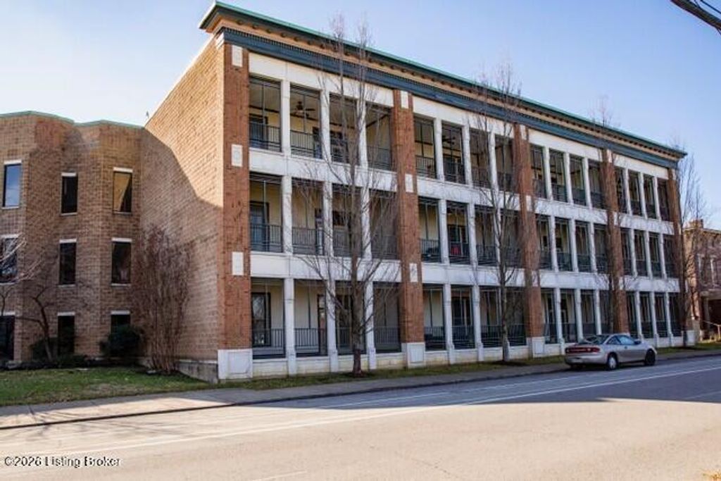 900 S 5th St UNIT 202, Louisville, KY 40203