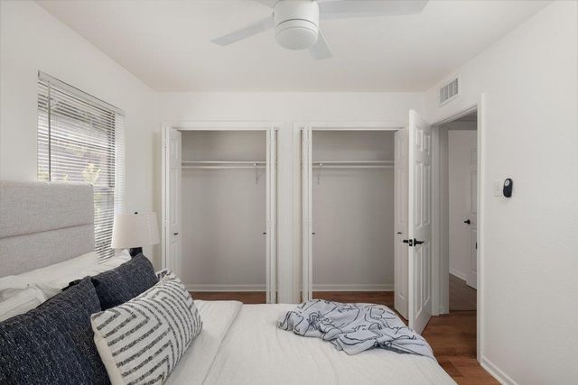 5105 Plumas LN, Austin, TX 78745