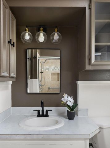 5105 Plumas LN, Austin, TX 78745