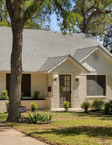 5105 Plumas LN, Austin, TX 78745