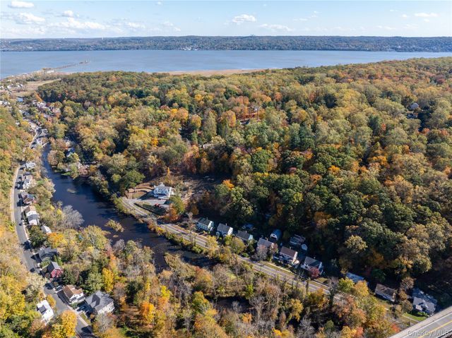 23 Ferdon Avenue, Sparkill, NY 10976