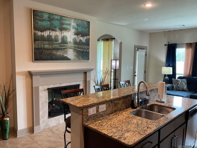 33941 Kingfisher St, Denham Springs, LA 70606