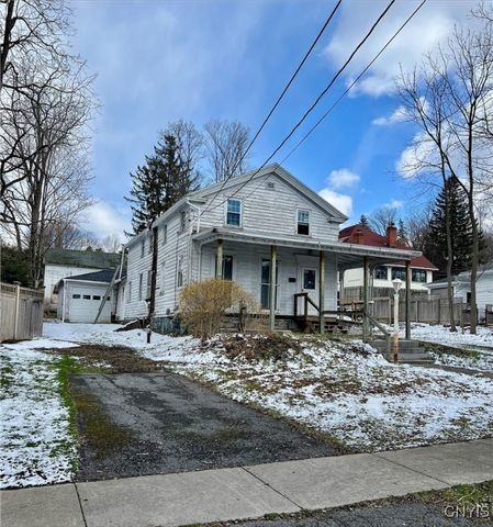 19 Academy Street, Skaneateles, NY 13152