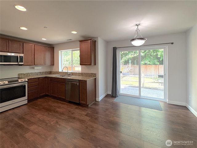 7638 Brianna Court SE, Olympia, WA 98513