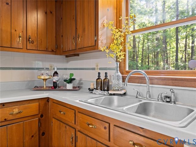 2750 Red Lane Rd, Powhatan, VA 23139