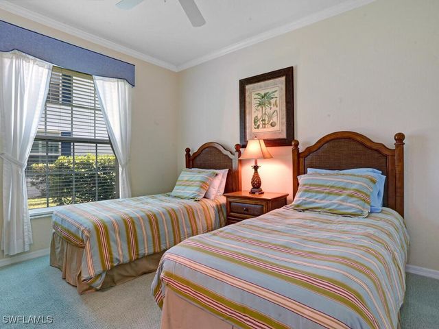 7095 Barrington CIR 6-102, Naples, FL 34108