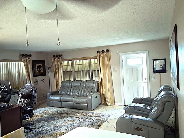 6 Northampton A, West Palm Beach, FL 33417