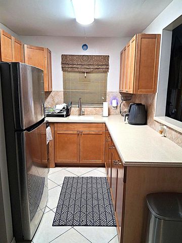 6 Northampton A, West Palm Beach, FL 33417