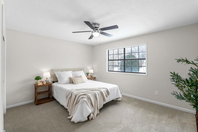 2524 N Welgate Cir, Wichita, KS 67226