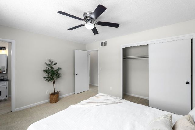 2524 N Welgate Cir, Wichita, KS 67226