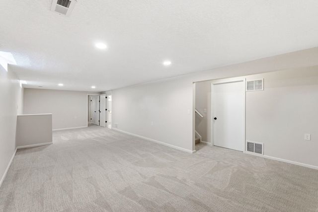 2524 N Welgate Cir, Wichita, KS 67226