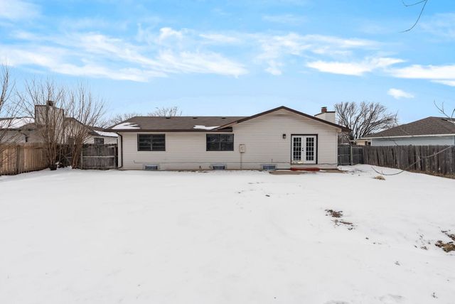 2524 N Welgate Cir, Wichita, KS 67226