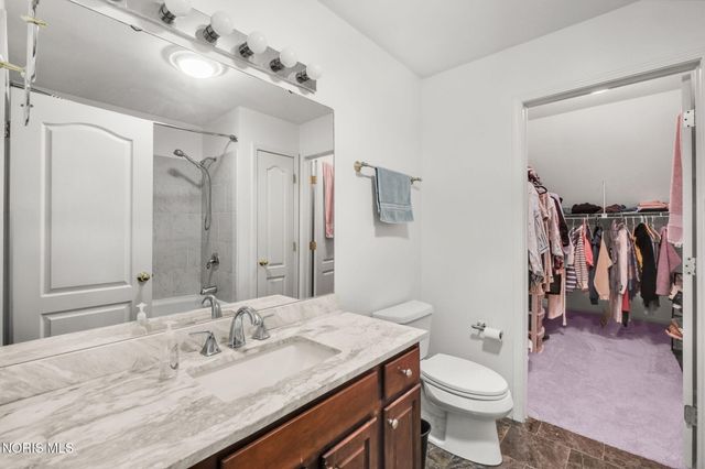 2110 Austin Bluffs Court, Toledo, OH 43615