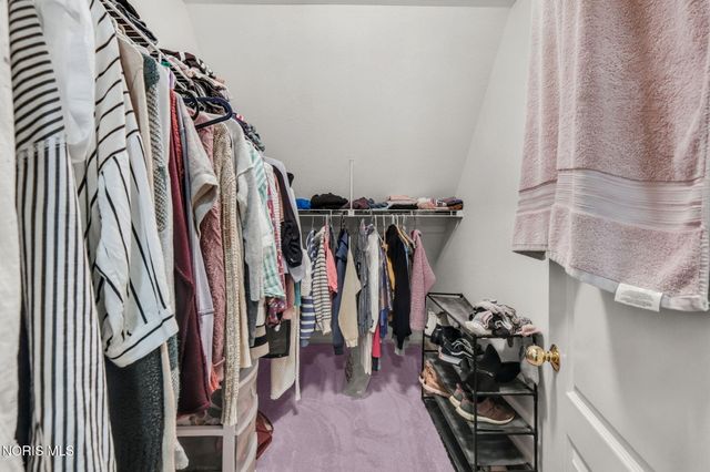 2110 Austin Bluffs Court, Toledo, OH 43615