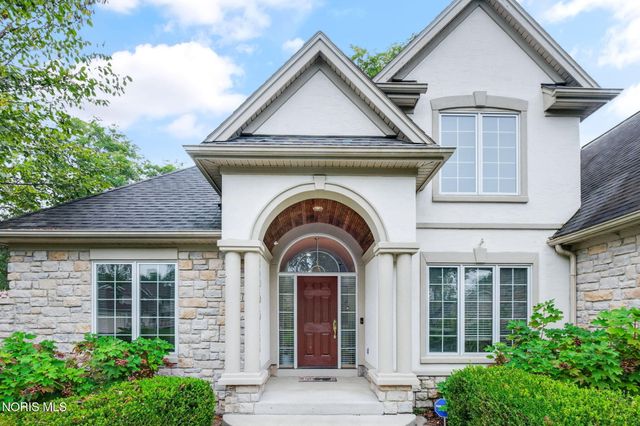 2110 Austin Bluffs Court, Toledo, OH 43615